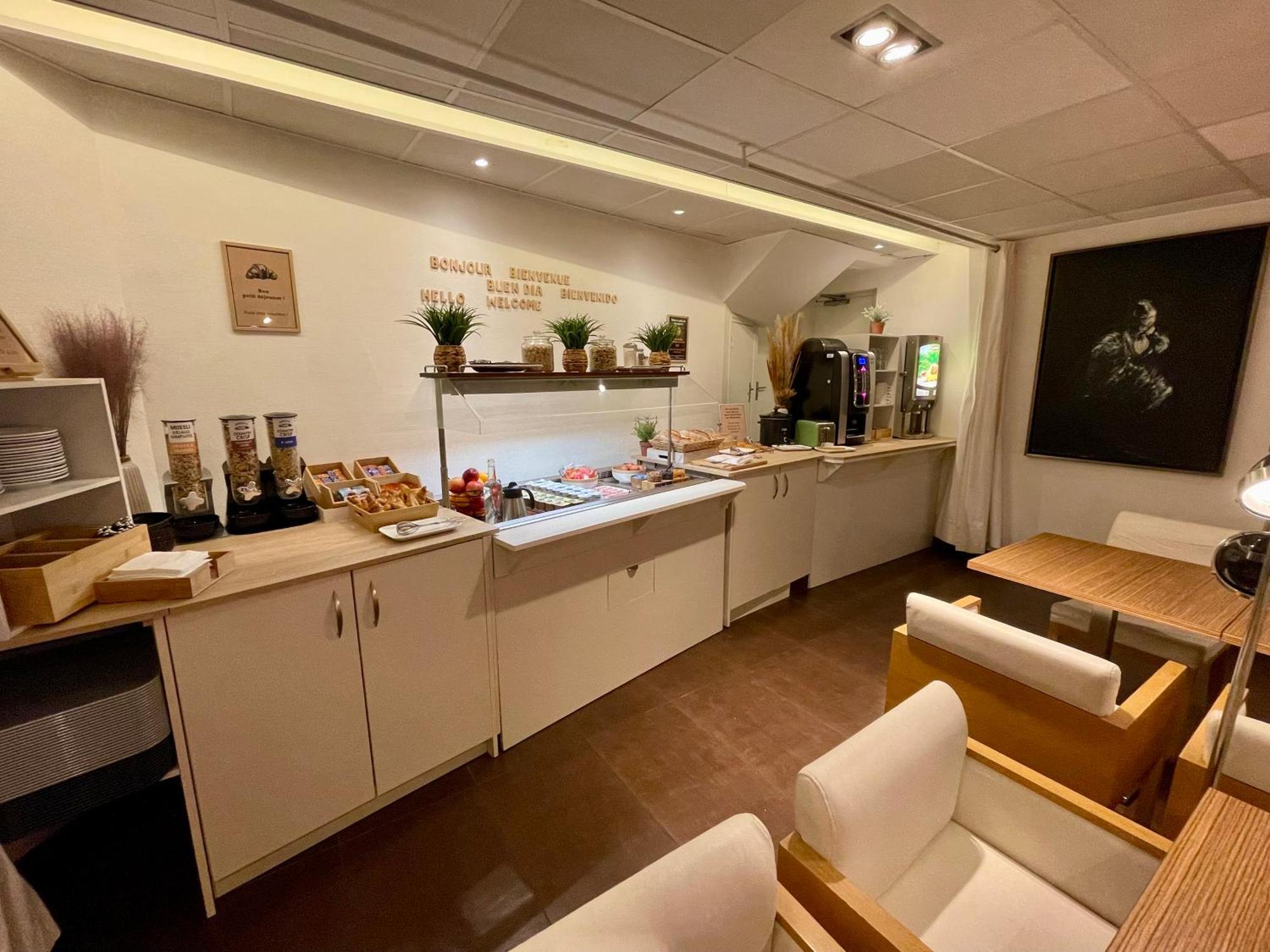Abelha Hotel Le France Brive-la-Gaillarde Esterno foto